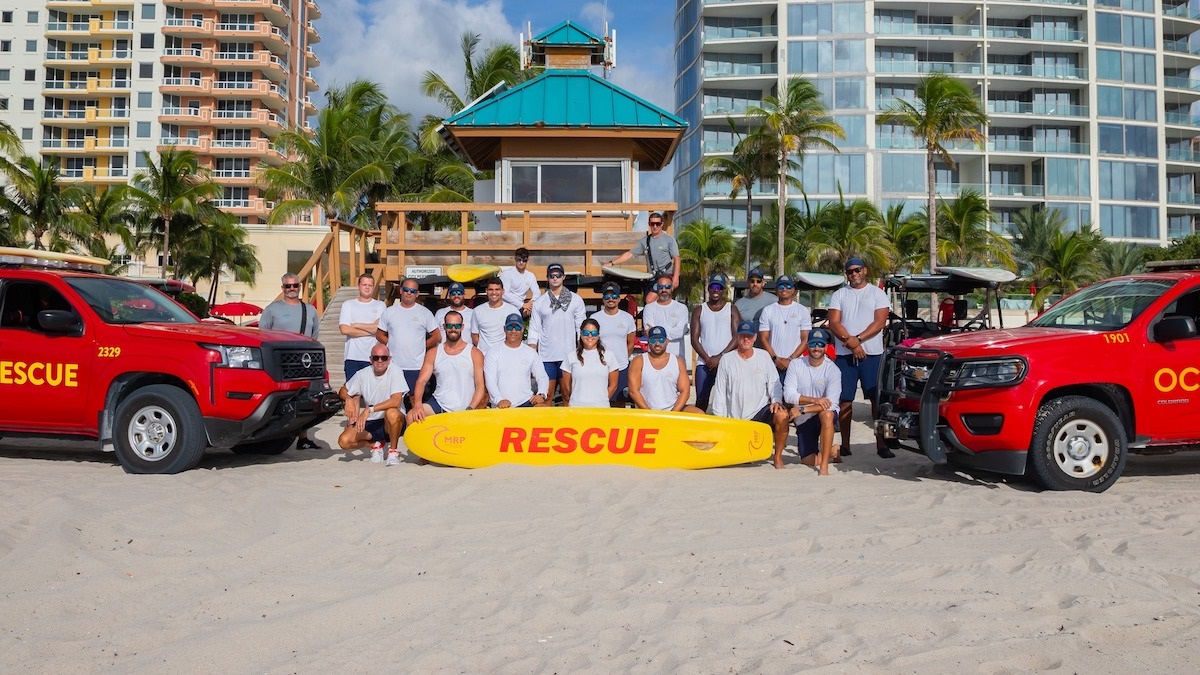 Ocean Rescue Group Photo on the beach