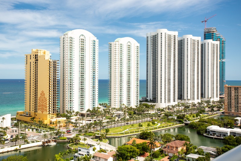 City view of Sunny Isles Beach